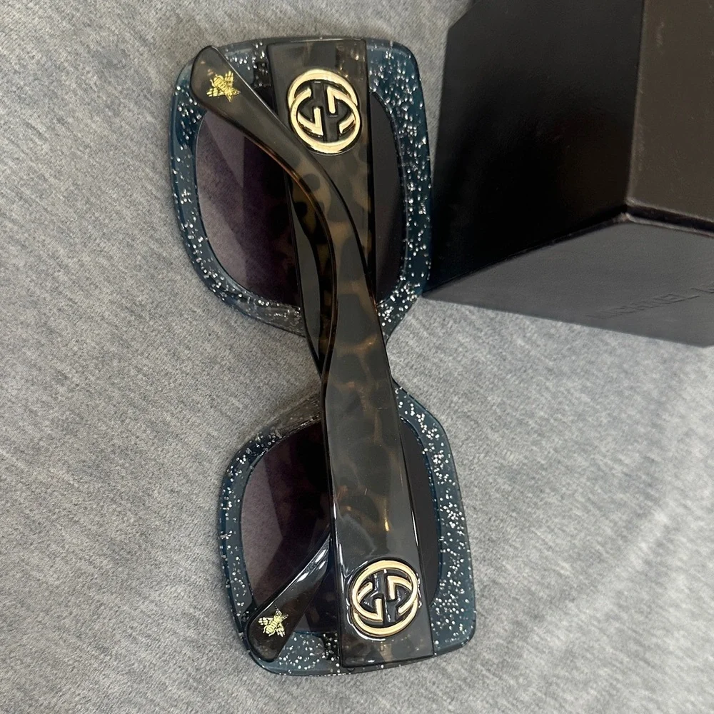 Gucci Teal and Black Women's Sunglasses - Picture 13 of 14
